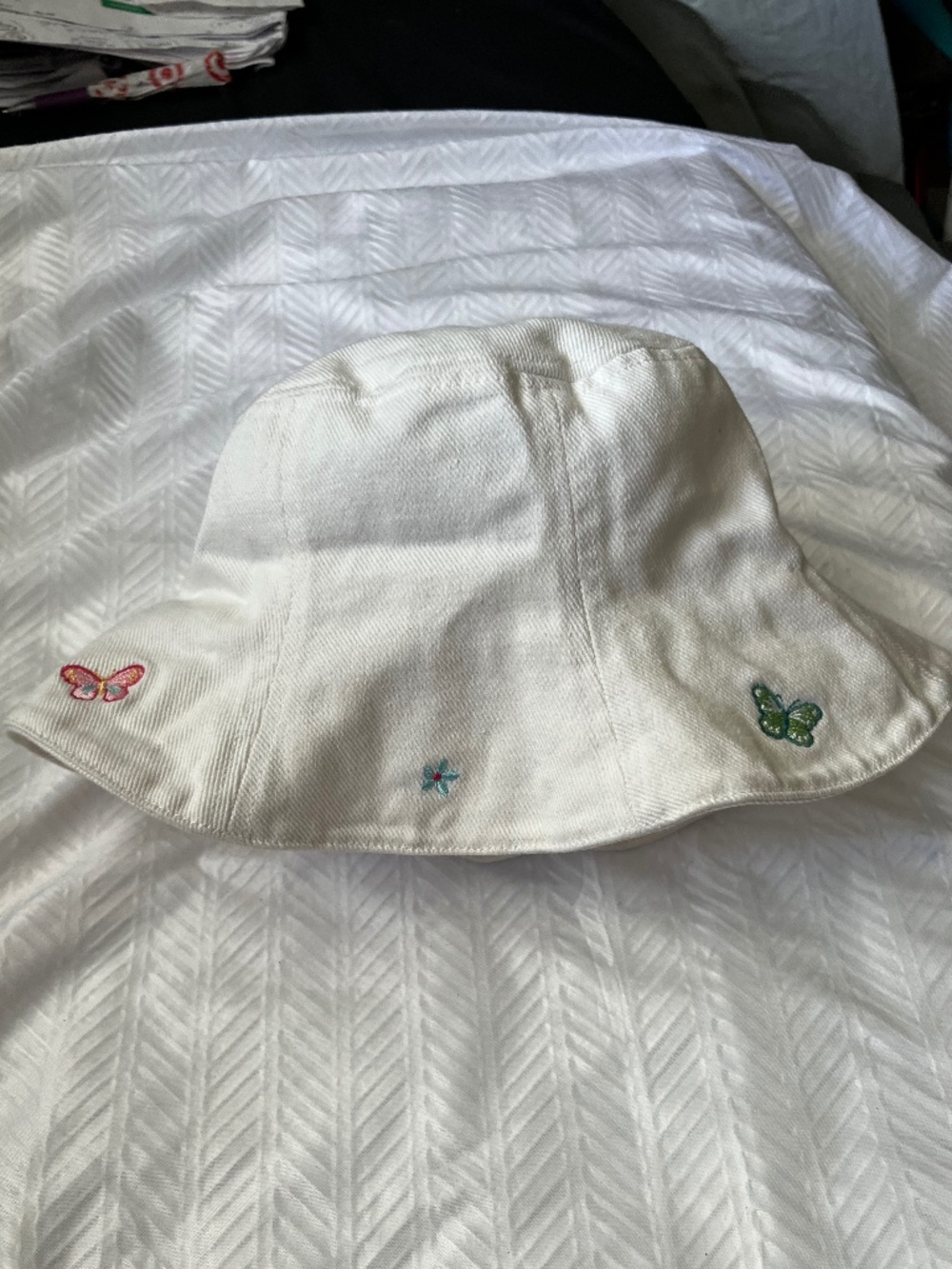Gymboree Embroidered Butterflies White Bucket Sun Hat S/M 3-4 Years VTG